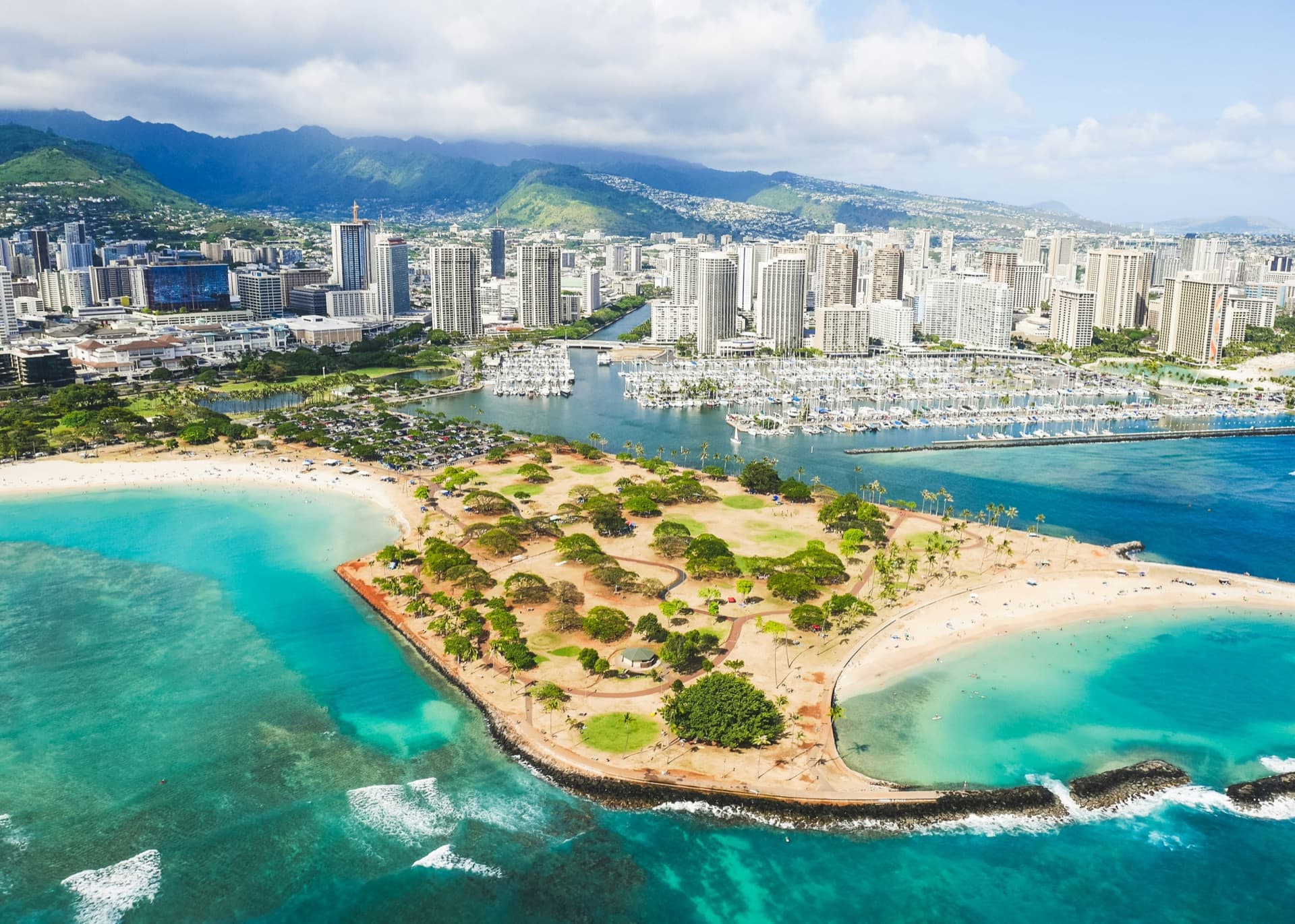 Aerial view of Ala Moana and Honolulu O'ahu — 2025 plumber cost and pricing guide for Hawaii homeowners